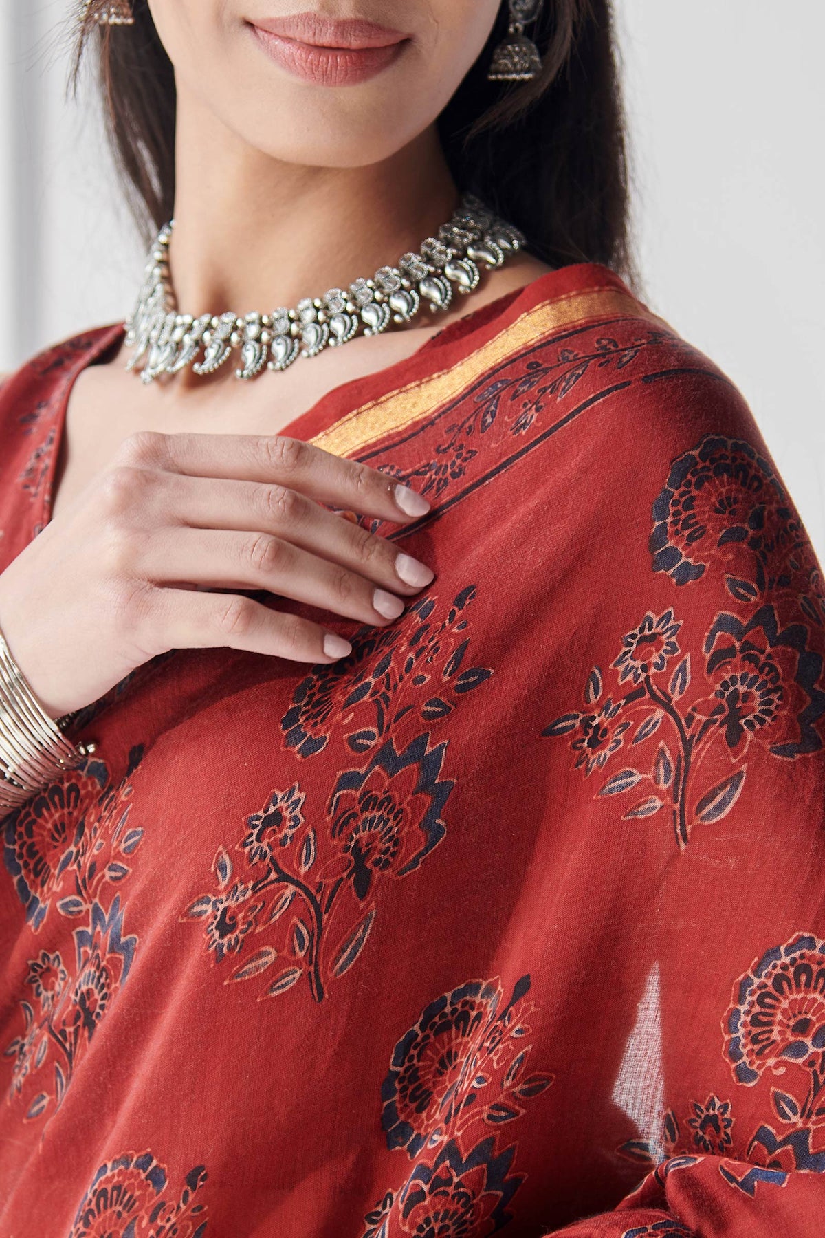 The Timeless Saree: Why Every Woman Should Own This Classic Drape