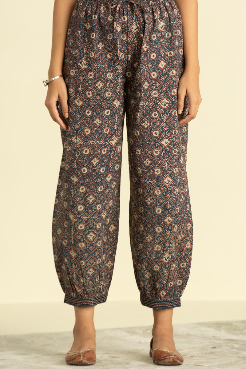 Sehra Nafiya Izhaar Pants