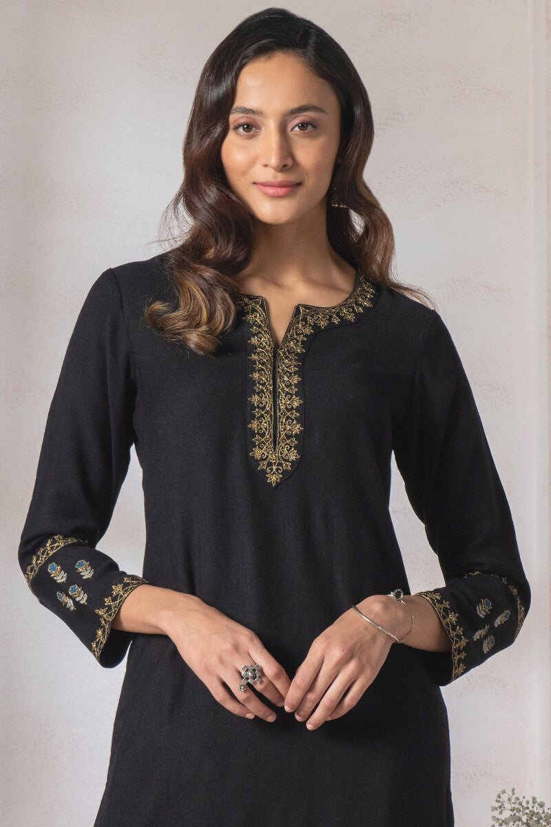Naadirah Tazmeen Handloom Kurta