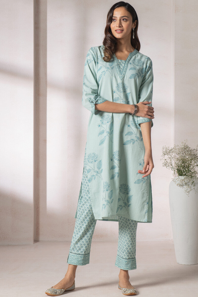 Naadirah Faizah Sanganeri Kurta