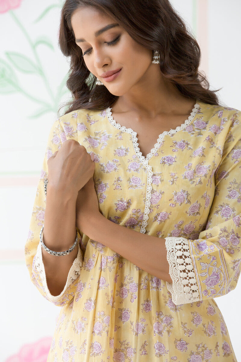 Gulbarg Roheen Kurta