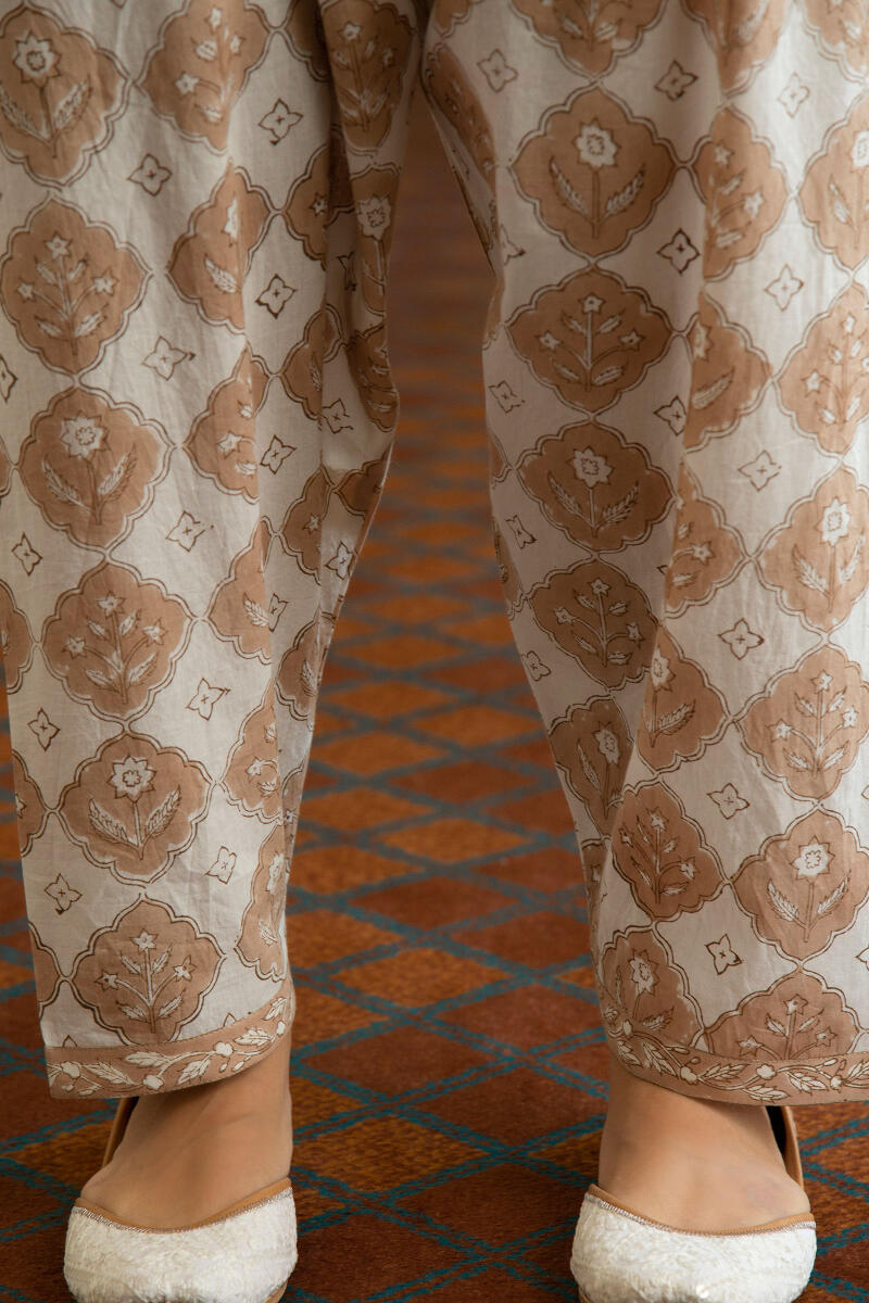 Gauhar Nida Salwar
