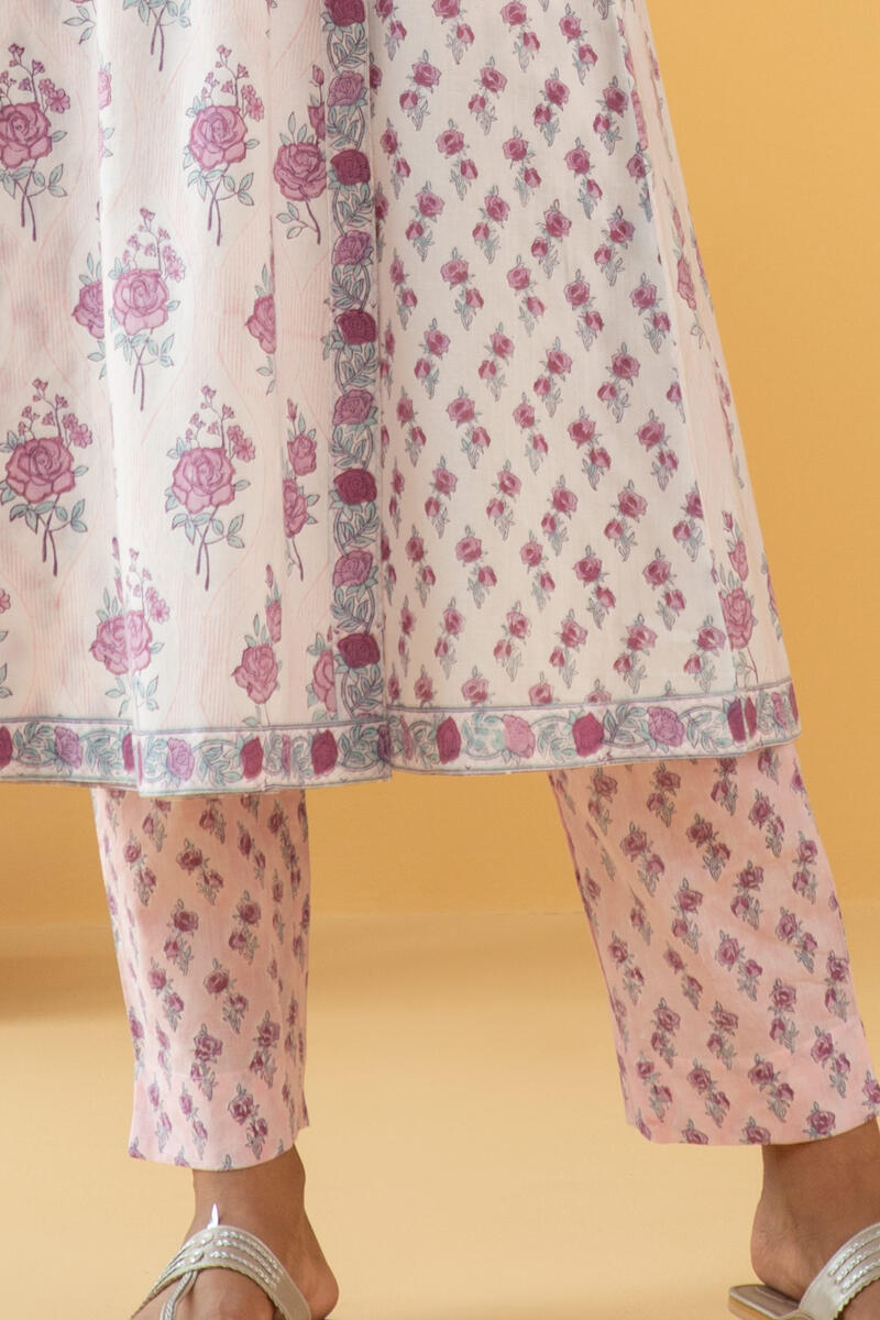 Gulbarg Nazam Kurta