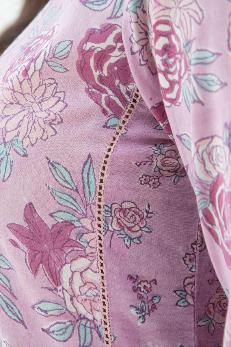 Gulbarg Aahana Kurta