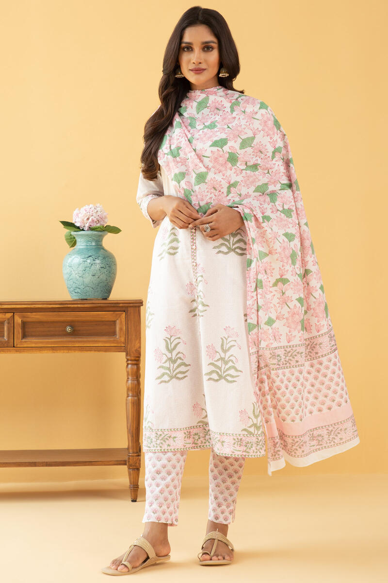 Roz Meher Mehnaz Kurta