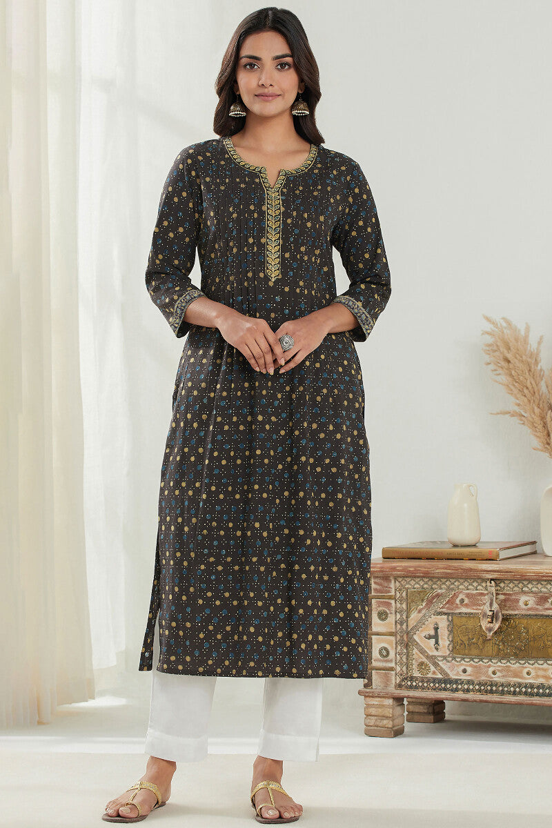 Sehra Mahnoor Ajrak Kurta