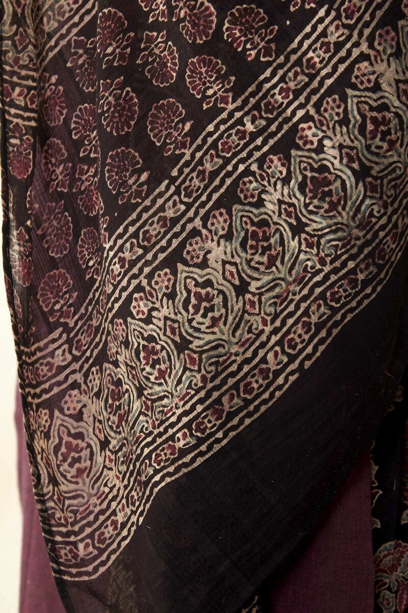 Naadirah Sairah Ajrak Dobby Dupatta