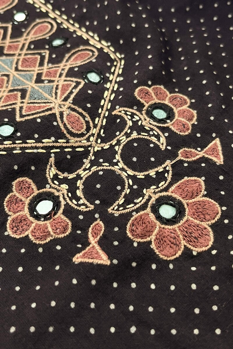 Sehra Maheen Ajrak Kurta