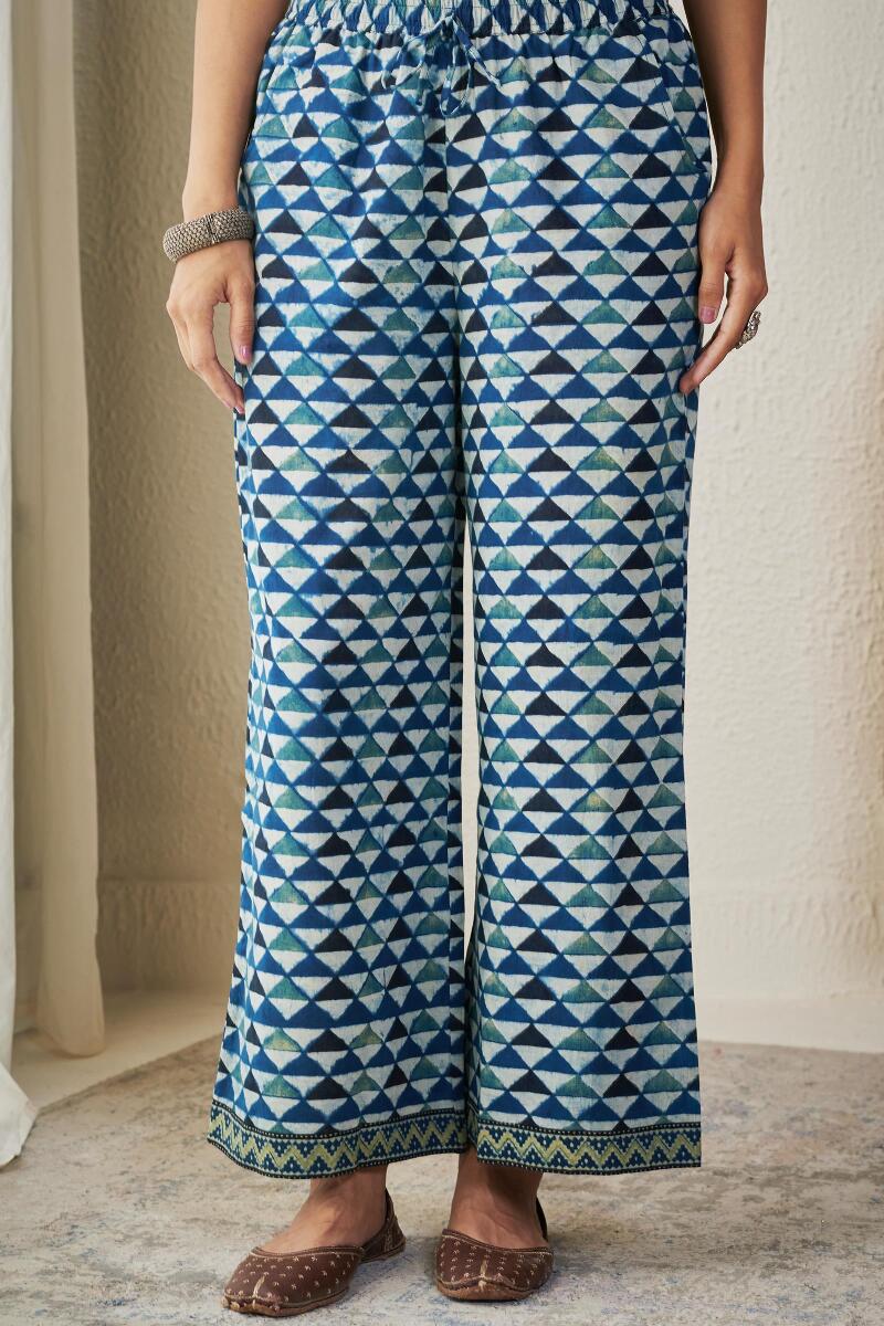 Sehra Zeniya Ajrak Farsi