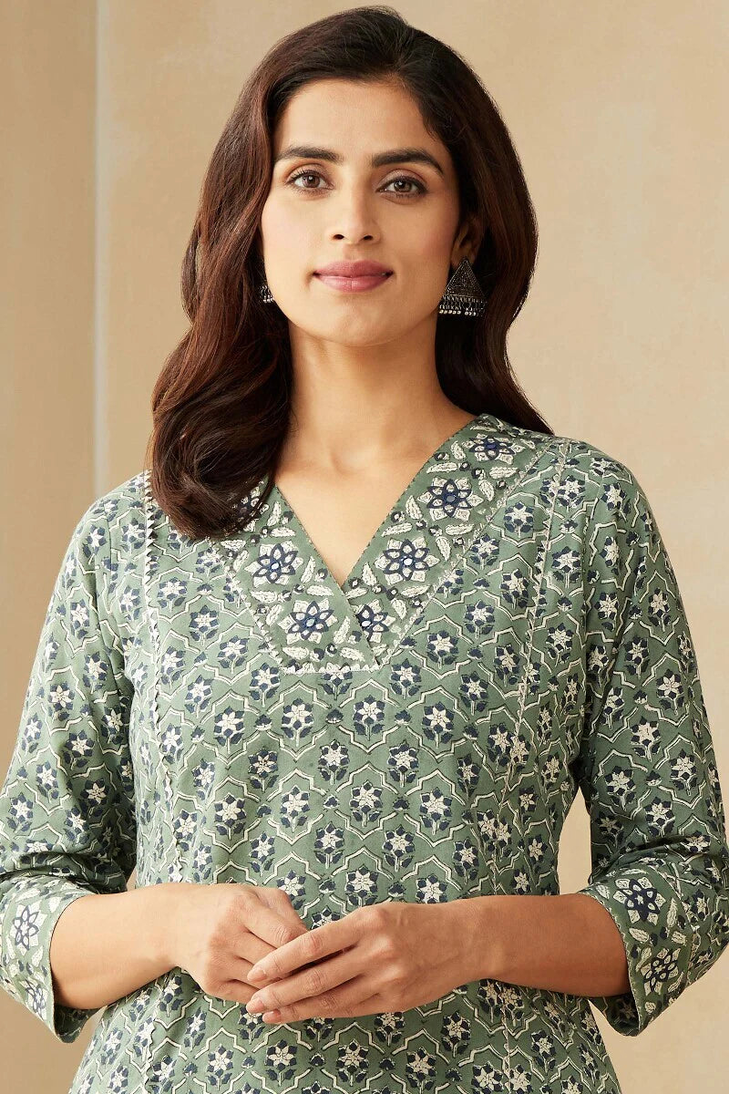 Sehra Fizah Bagru Kurta