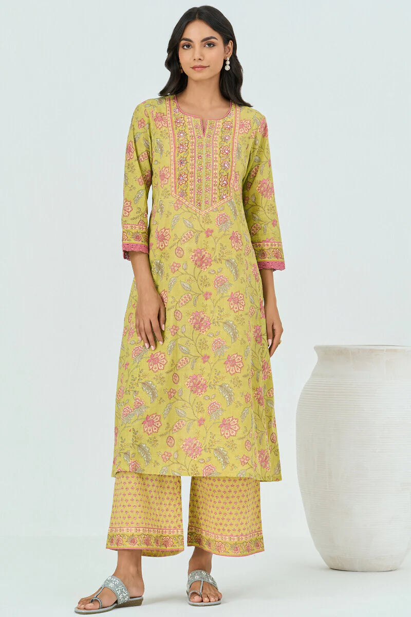 Surplus: Gauhar Naisa Kurta