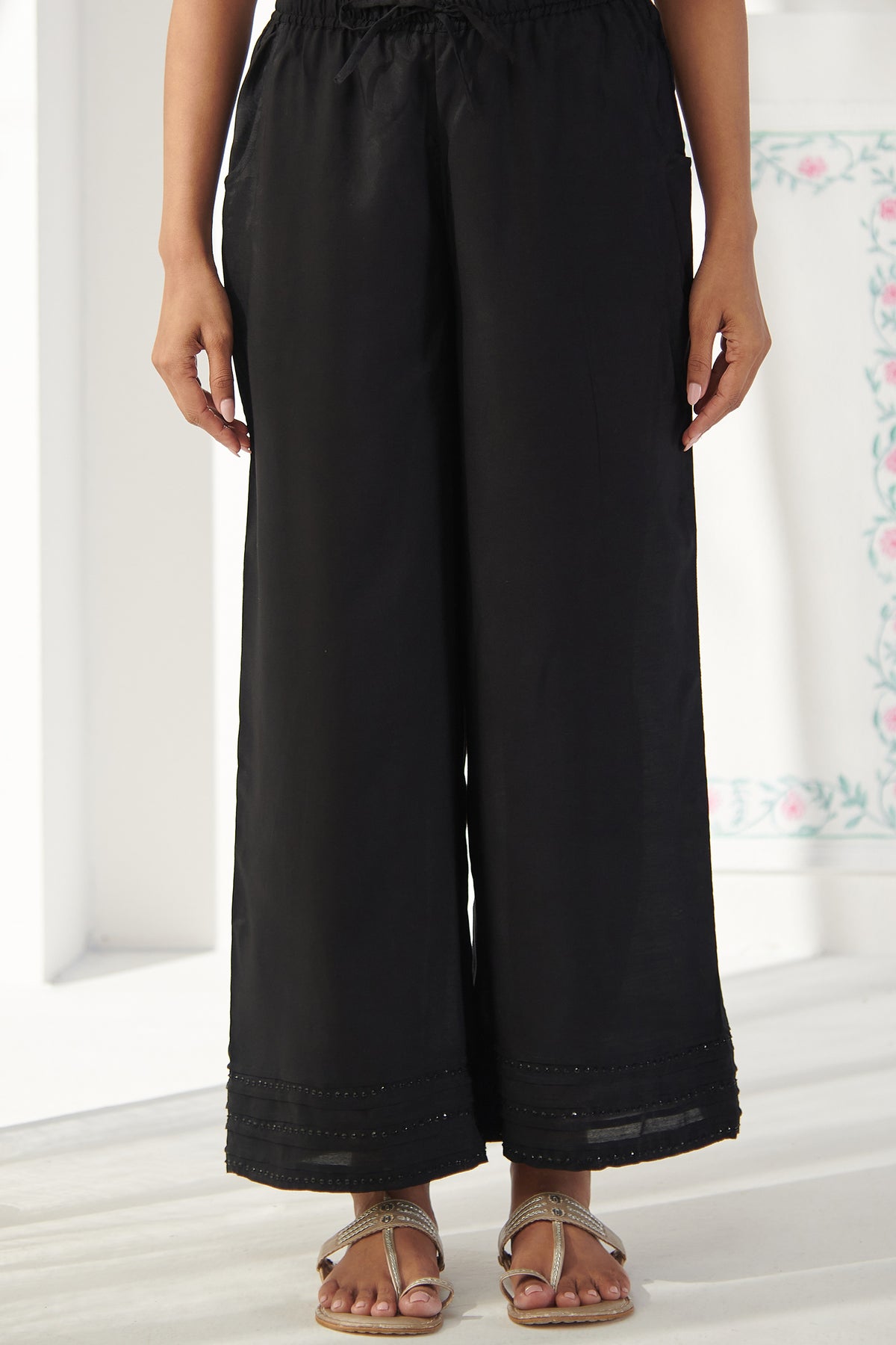 Roza Mehar Black Farsi