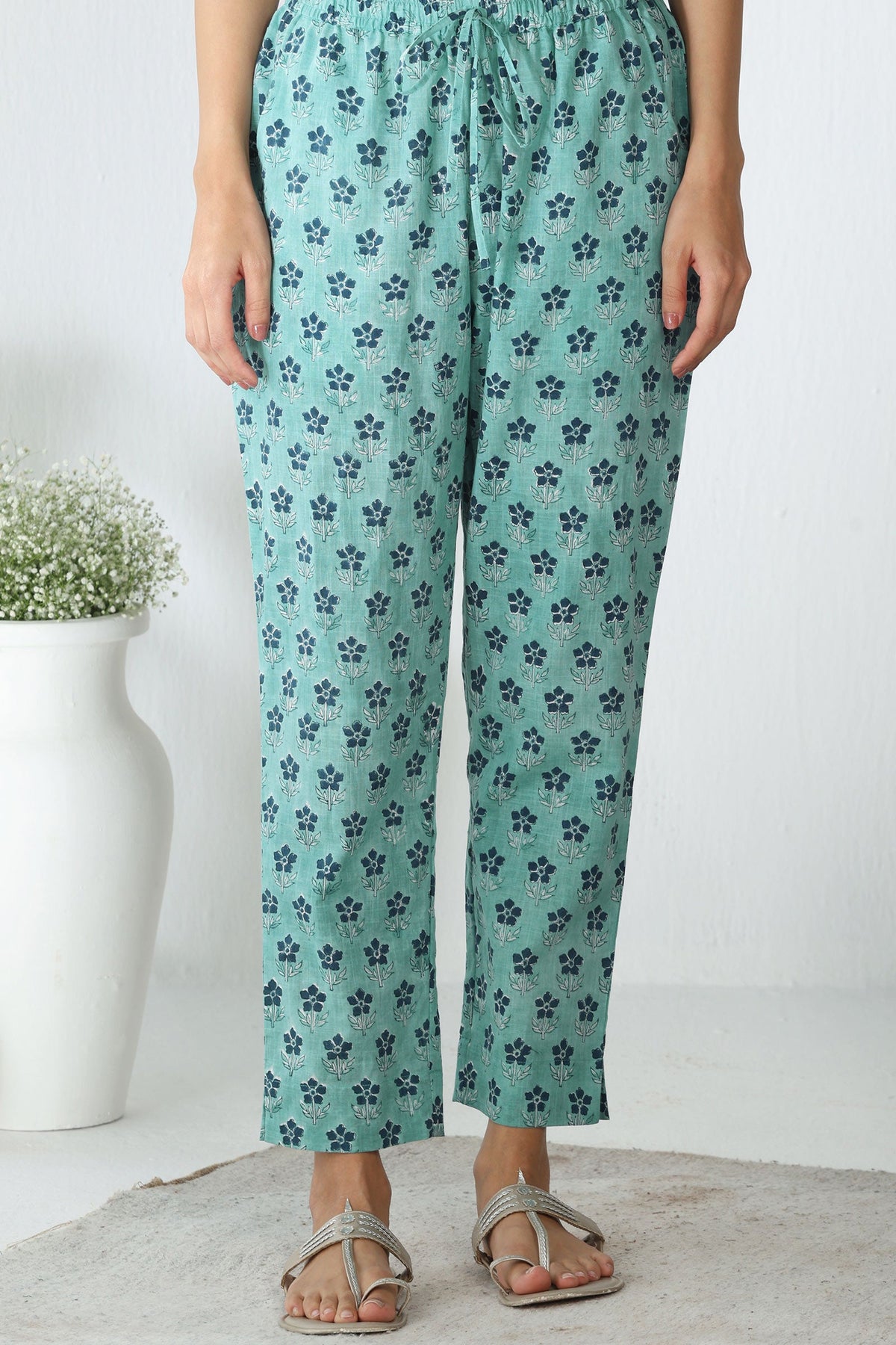 Surplus: Neelofar Shaira Sanganeri Narrow Pants