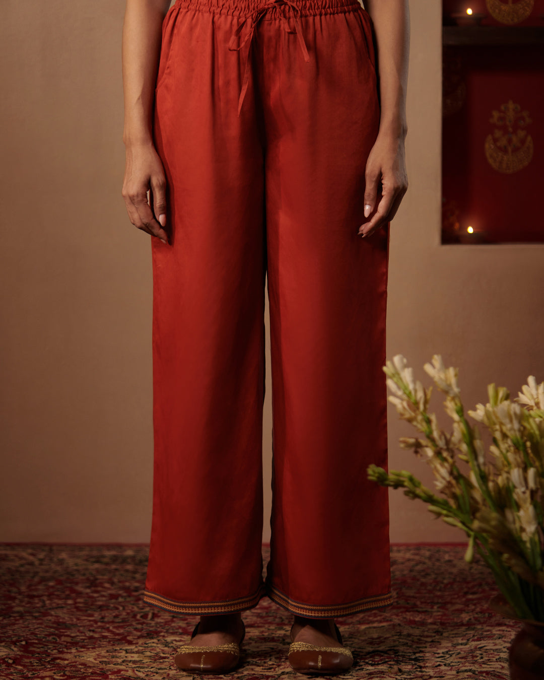 Roshanara Rahida Red Farsi