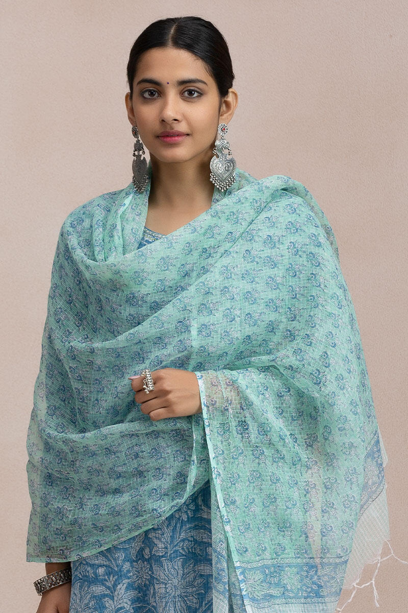 Gauhar Farhat Kota Dupatta