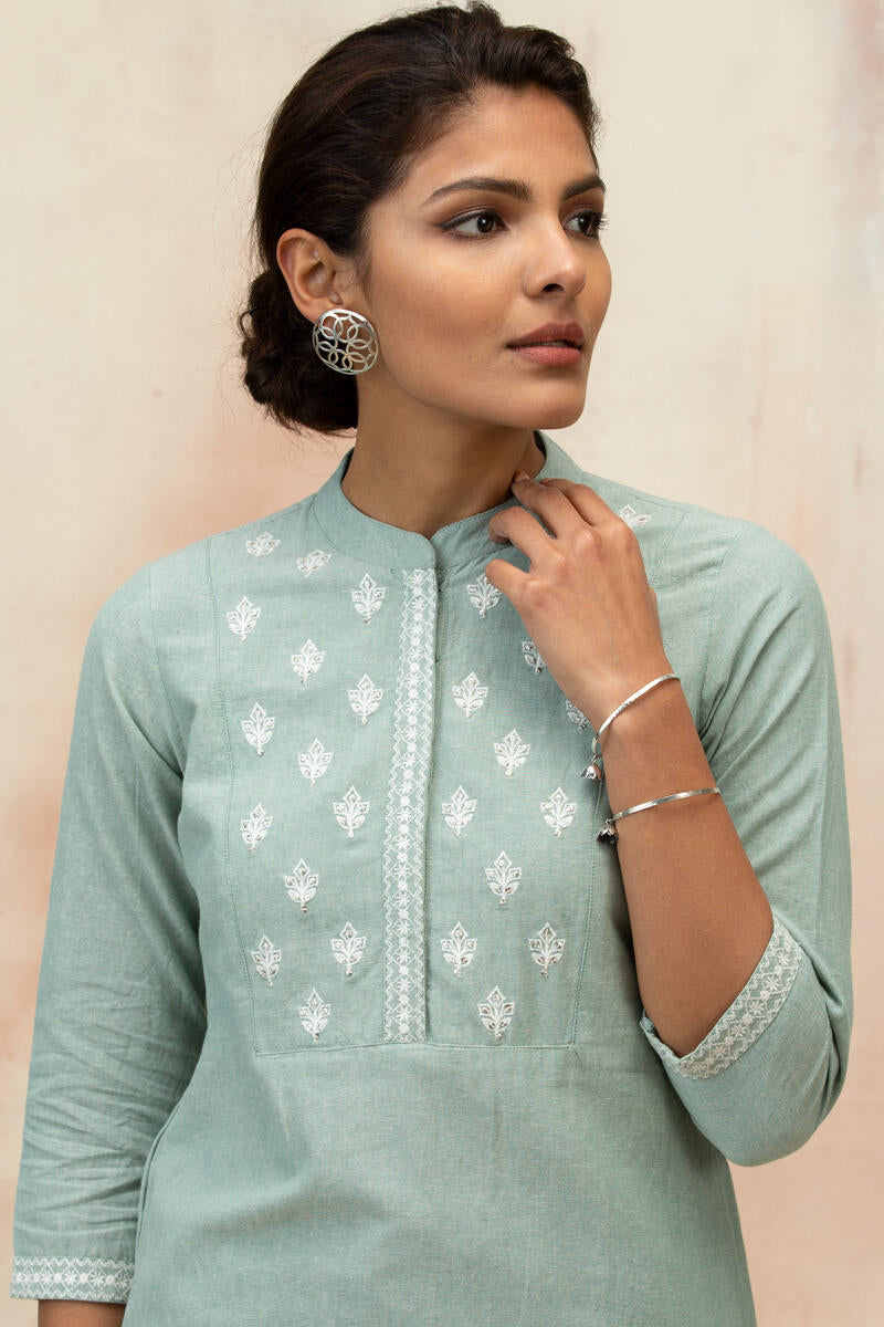 Naadirah Ruhani Handloom Kurta