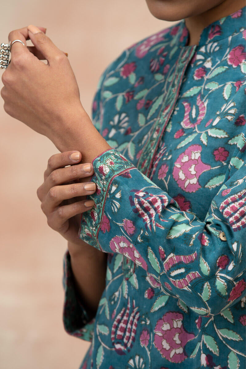Naadirah Dilnaz Kurta