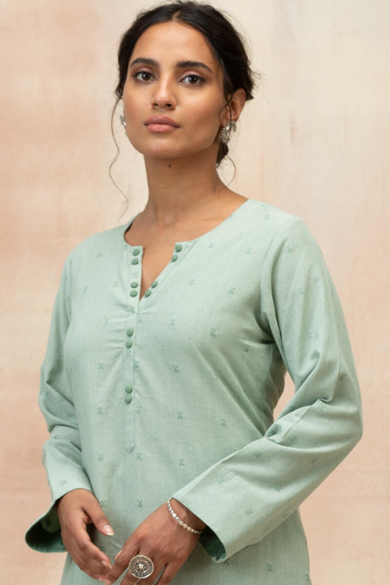 Naadirah Zareen Handloom Kurta