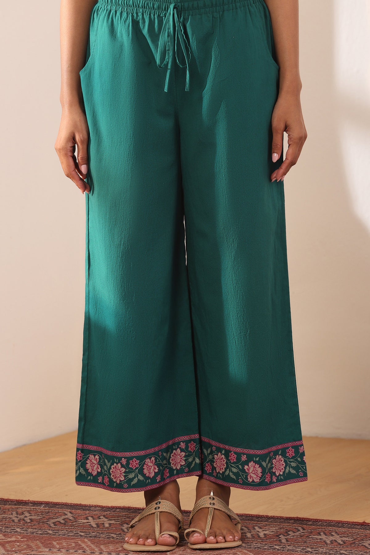 Mehreen Inaaya Farsi