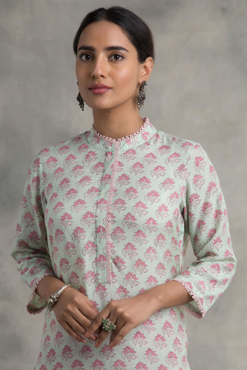 Gauhar Fareena Muslin Kurta