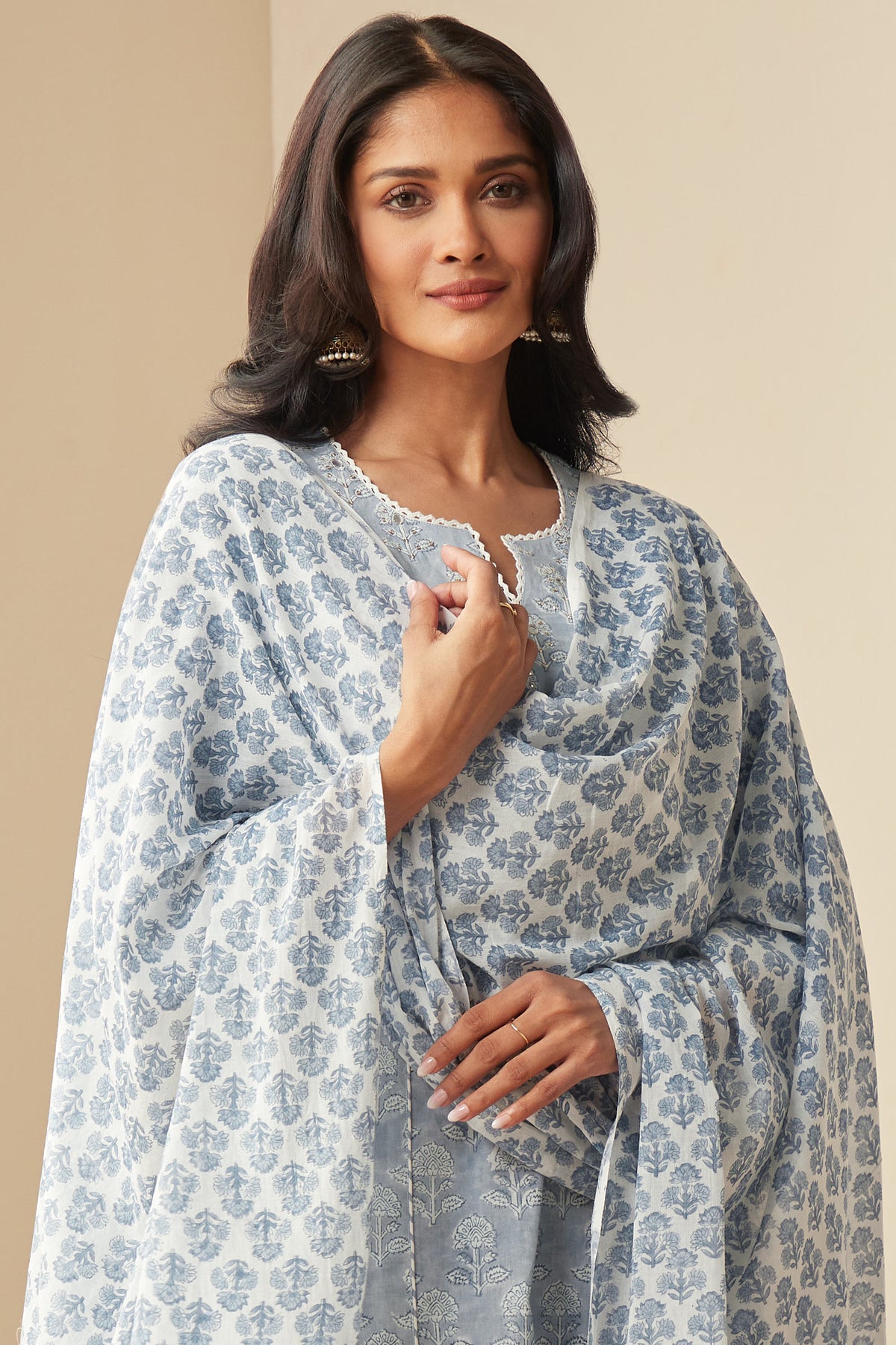 Rosheen Safeena Sanganeri Dupatta
