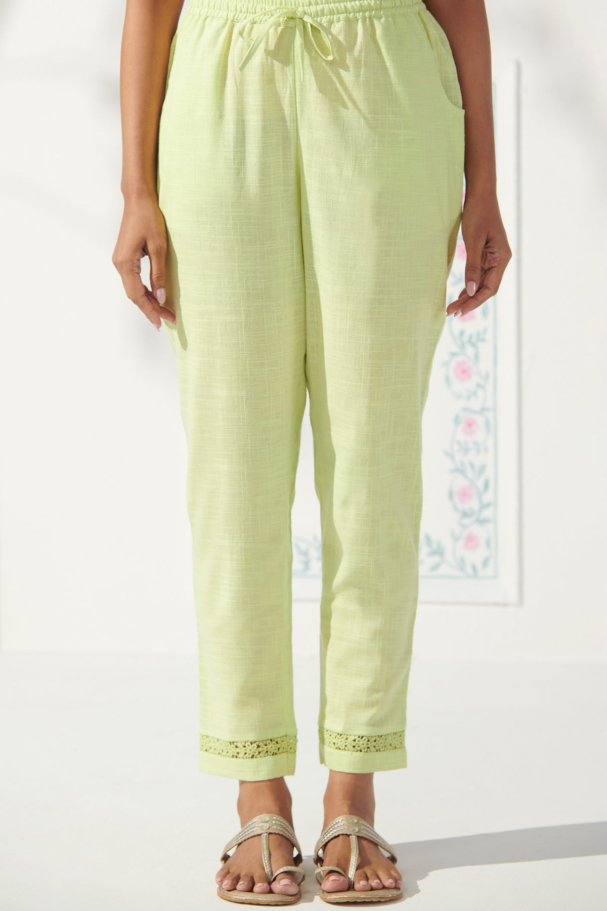 Roza Jashn Green Narrow Pants