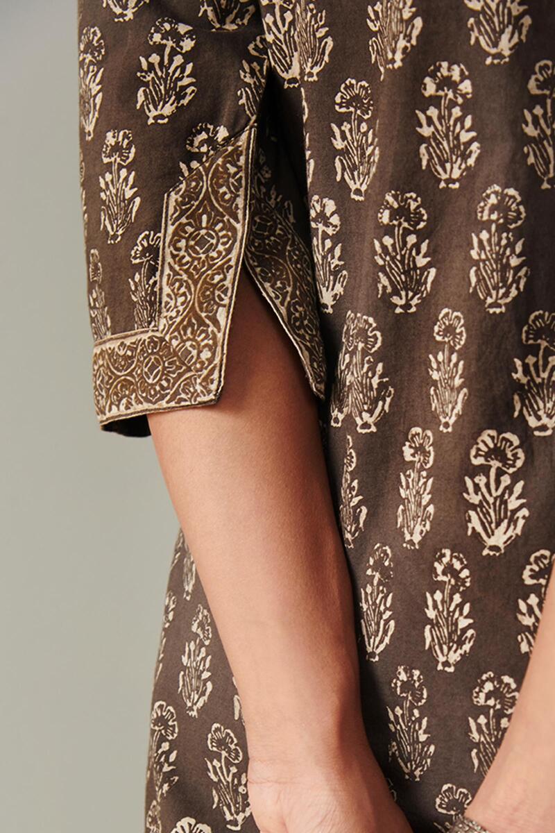 Sehra Zaira Akola Kurta