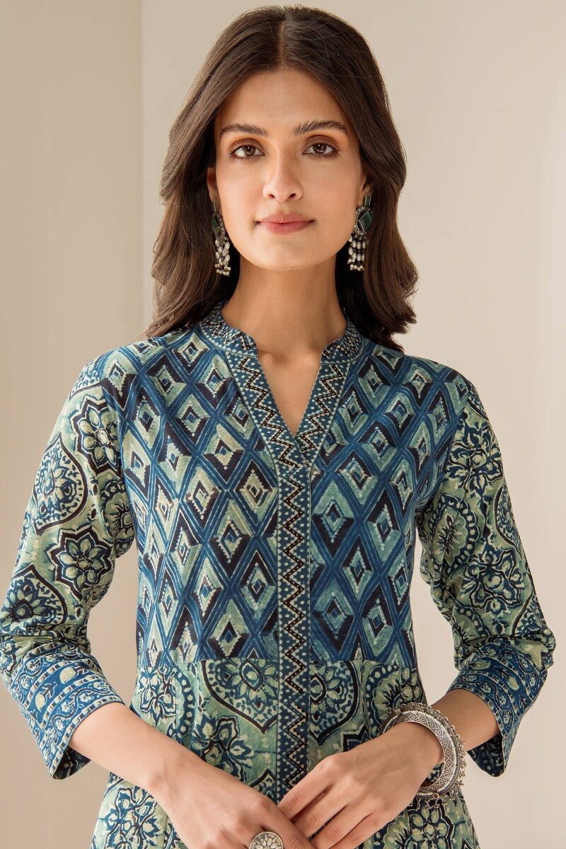 Sehra Zeniya Ajrak Kurta