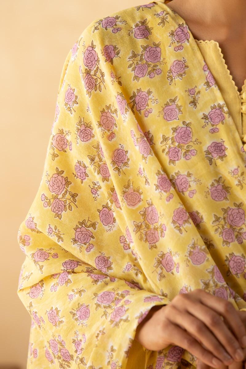Gulbarg Sahira Sanganeri Dupatta