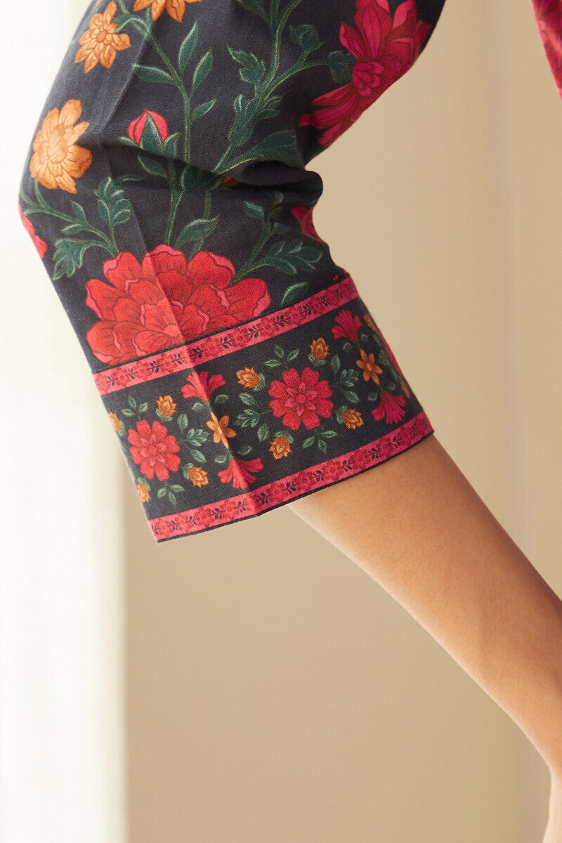 Mahnoor Mumtaz Kurta