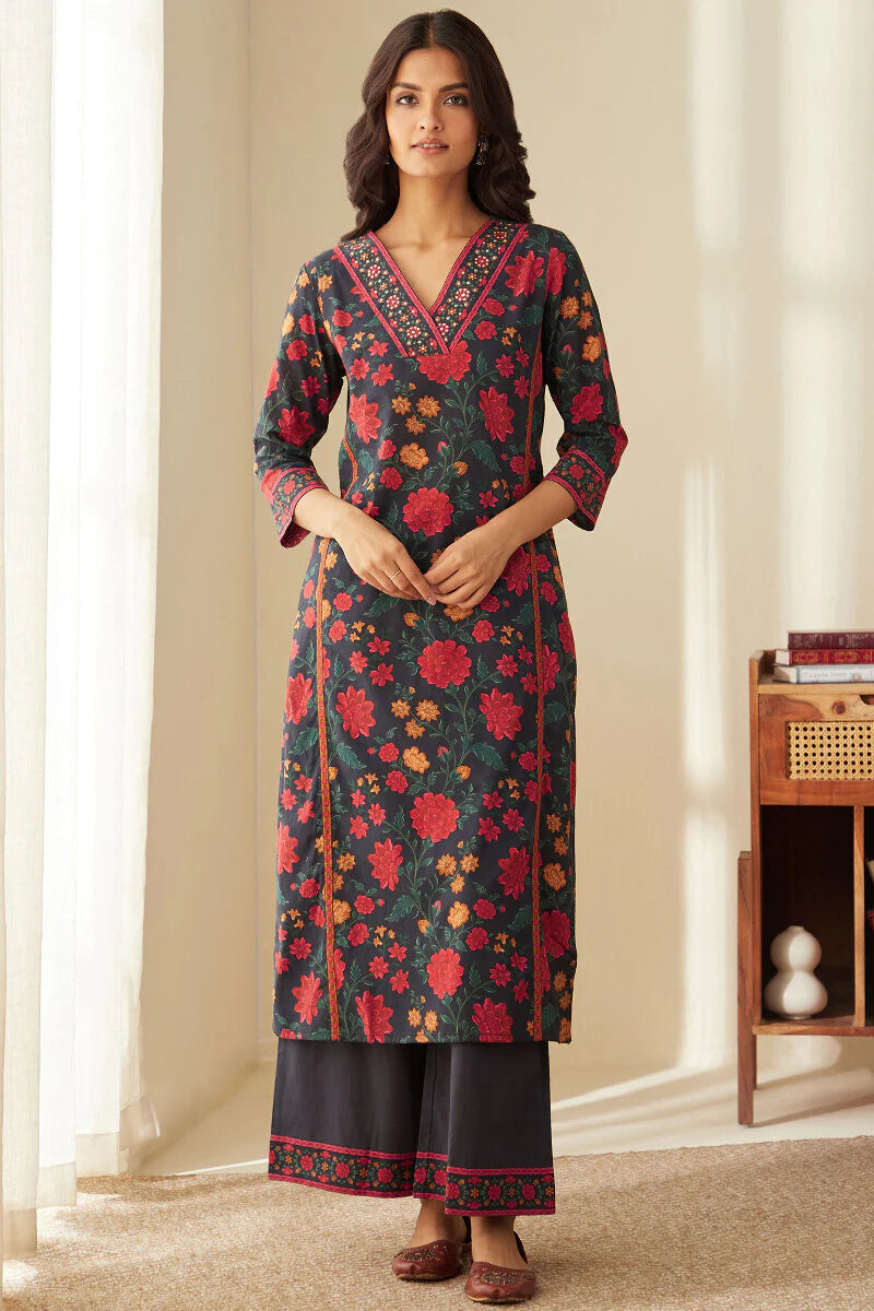 Mahnoor Mumtaz Kurta