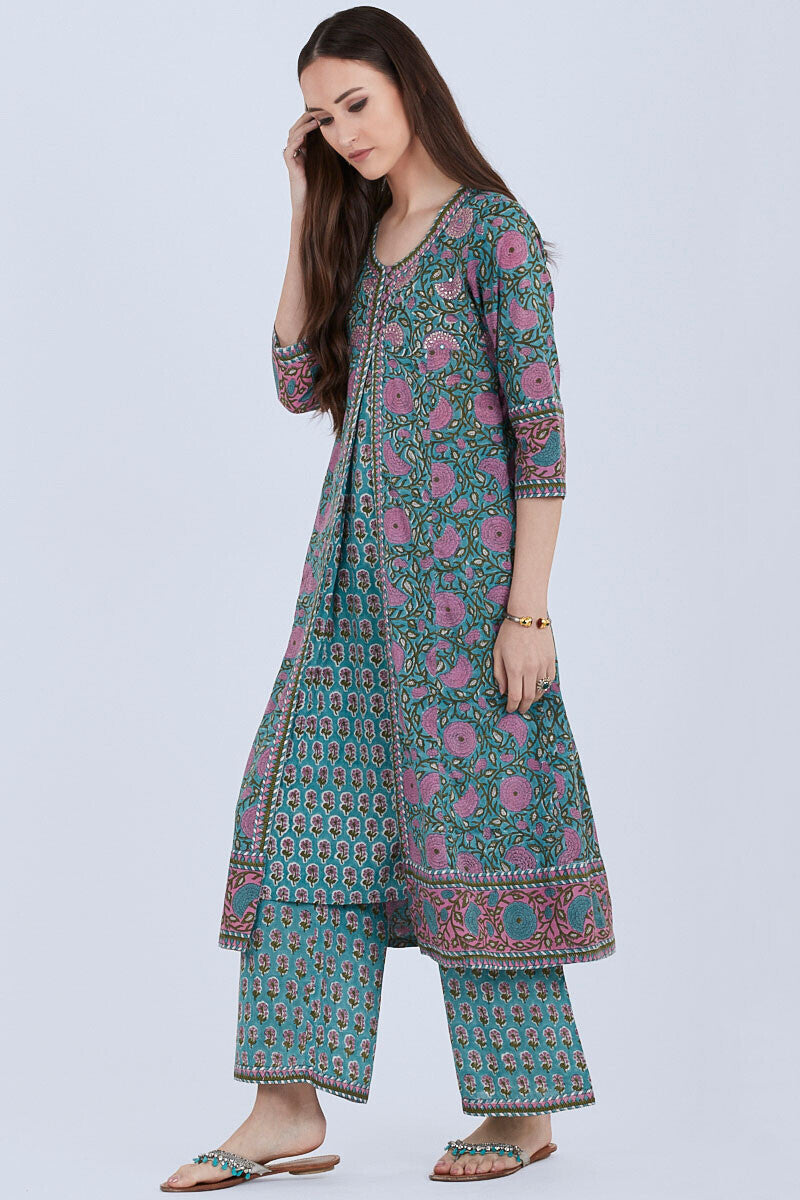 Nazm Zara Kurta