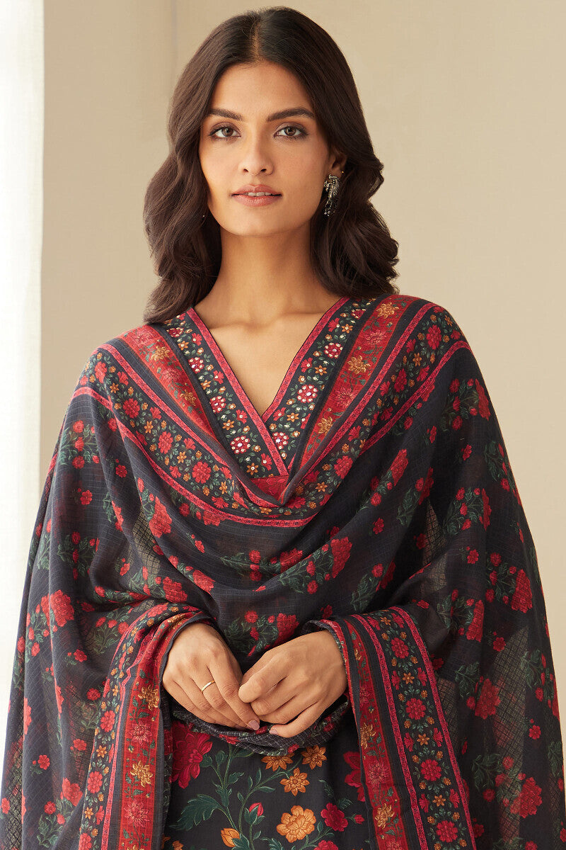 Mahnoor Mumtaz Dupatta