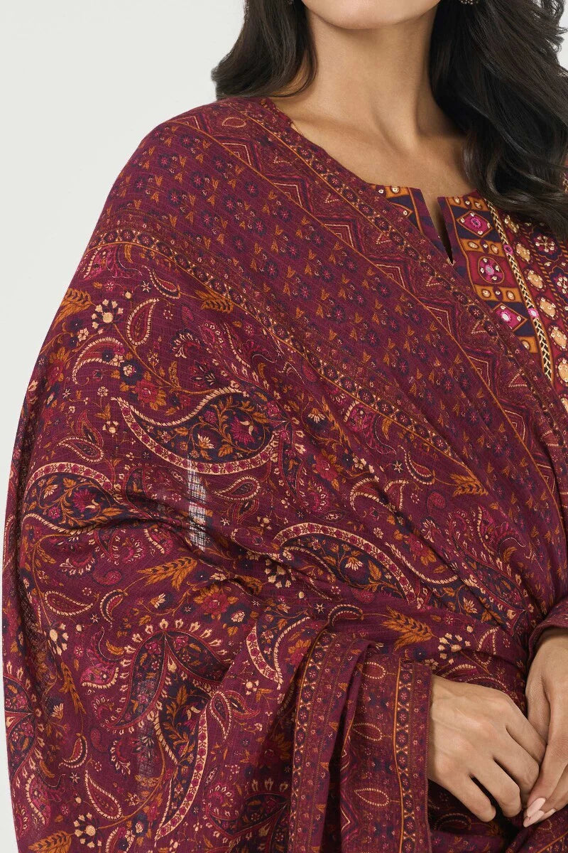 Surplus: Gauhar Yasmina Dupatta