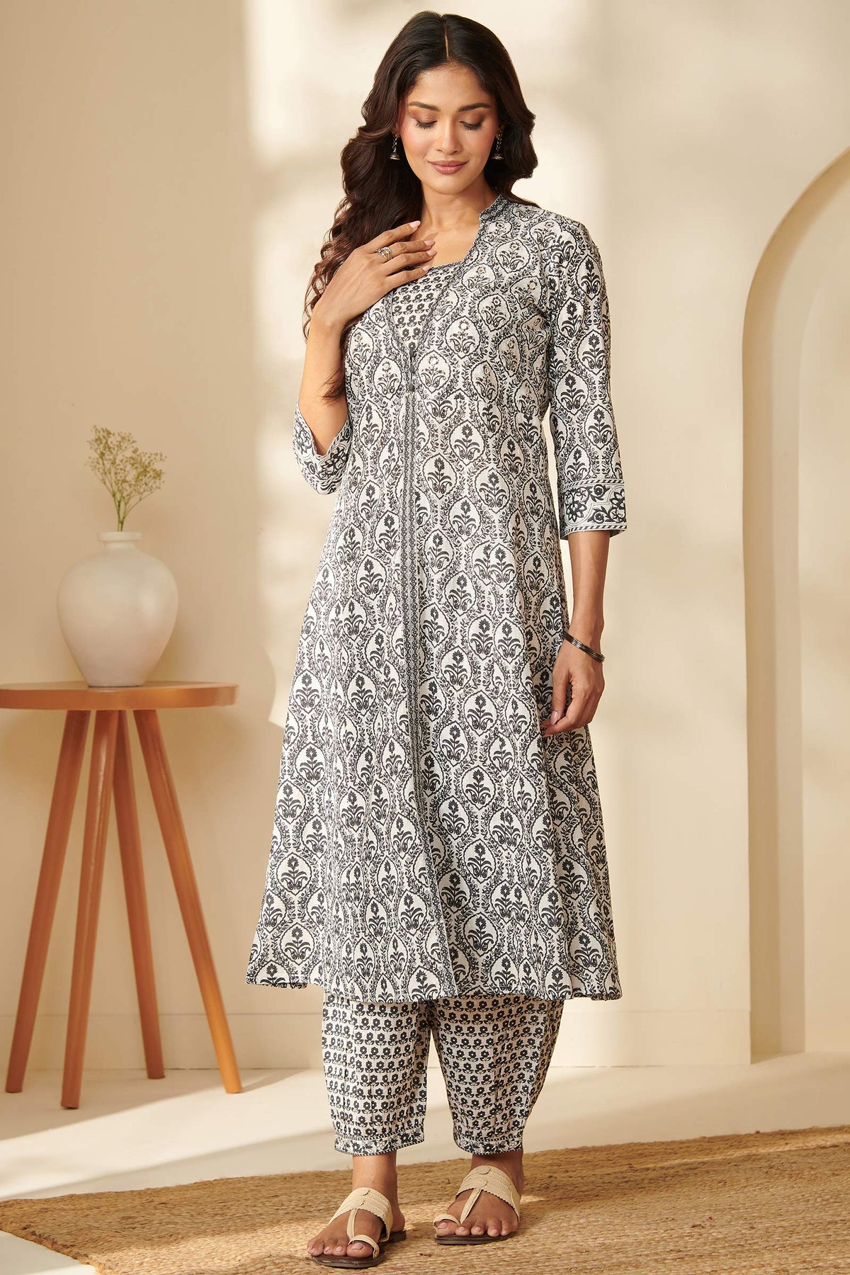 Gauhar Fareeha Sanganeri Kurta