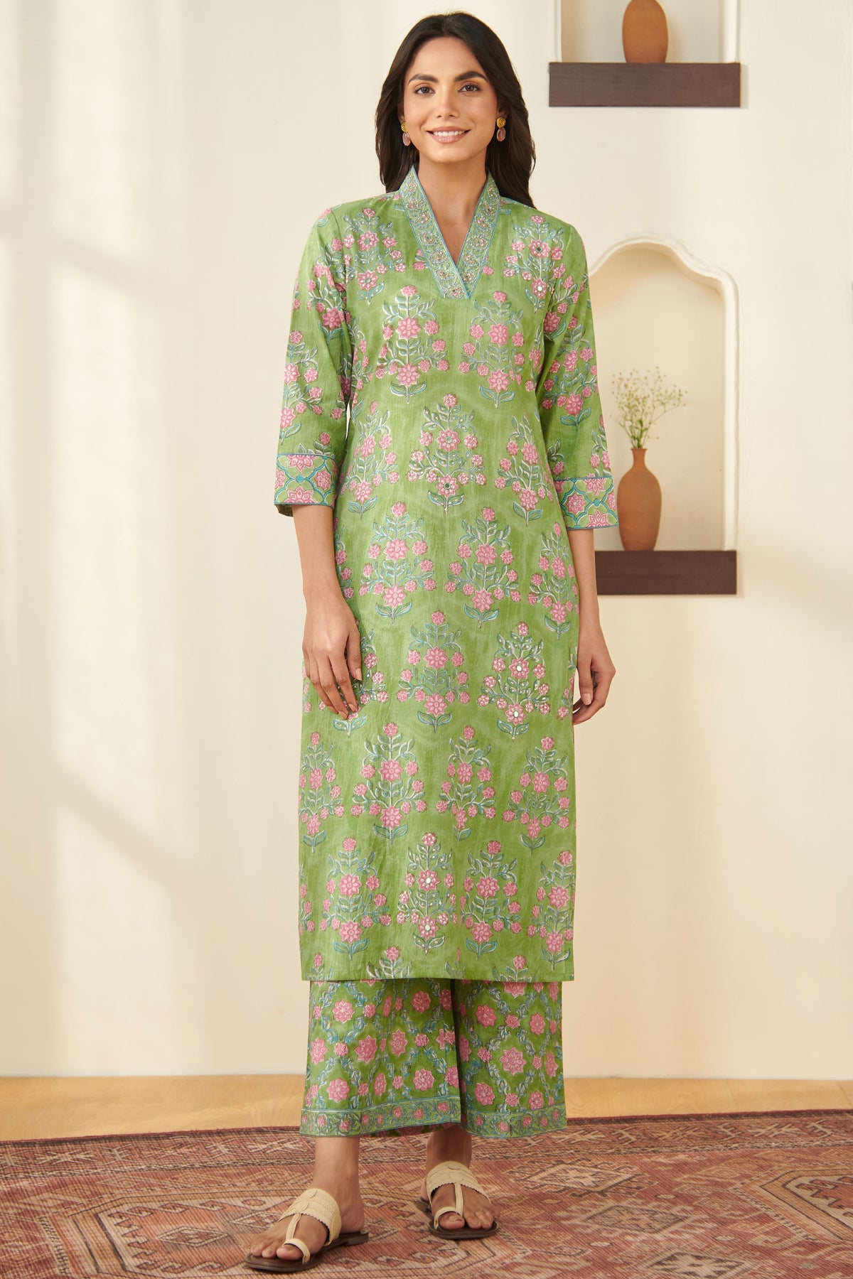 Gulbarg Mumtaz Kurta