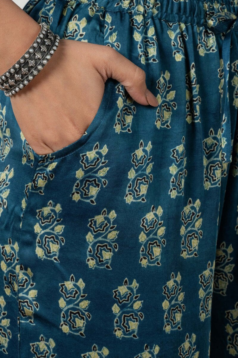 Zubeida Sabah Ajrak Modal Palazzo