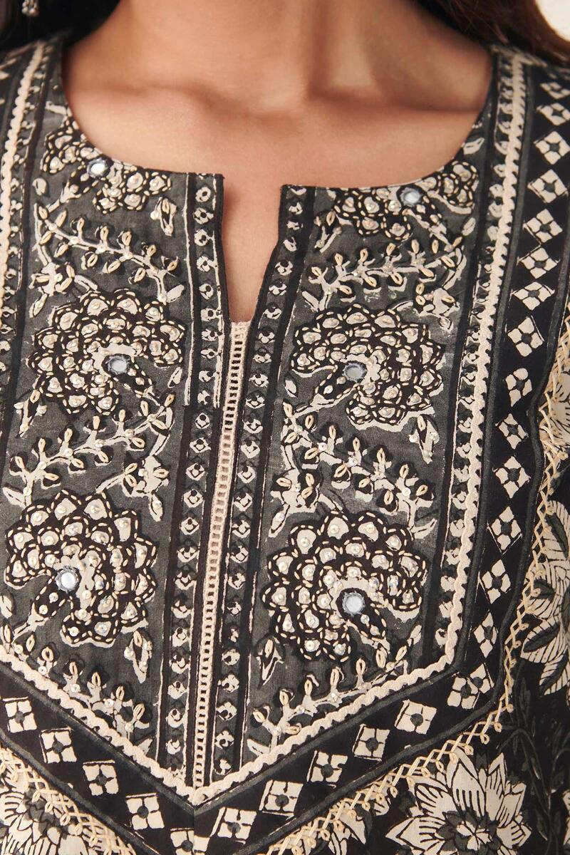 Sehra Mahira Bagru Kurta