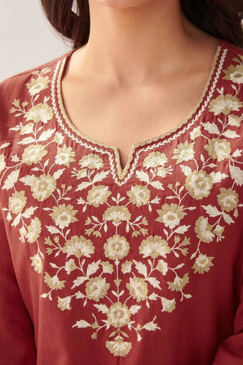 Roza Gulnaz Kurta
