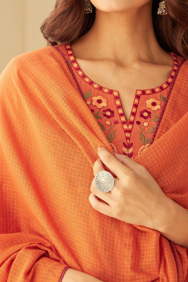 Roza Siya Dupatta