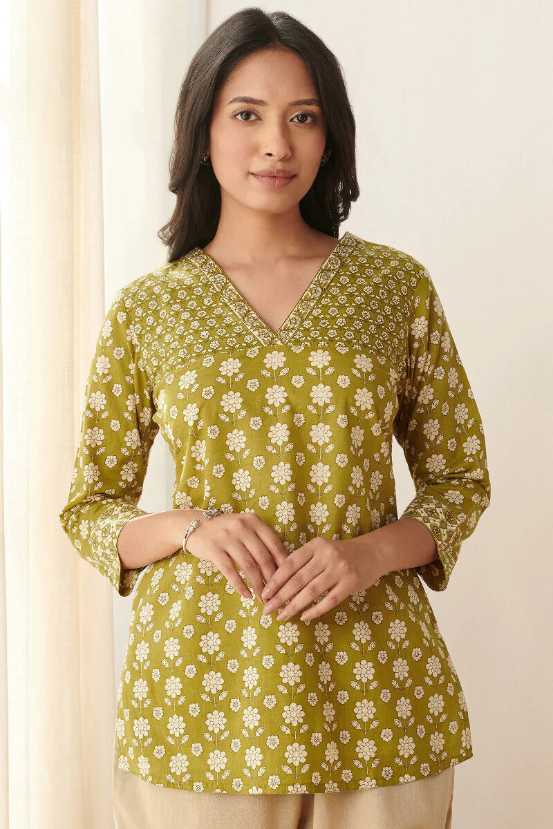 Surplus: Mehreen Jia Top