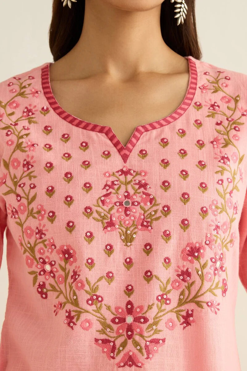 Surplus: Mehraab Mahi Pink Kurta