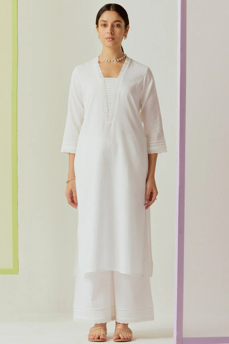 Surplus: Roza Sehreen White Kurta