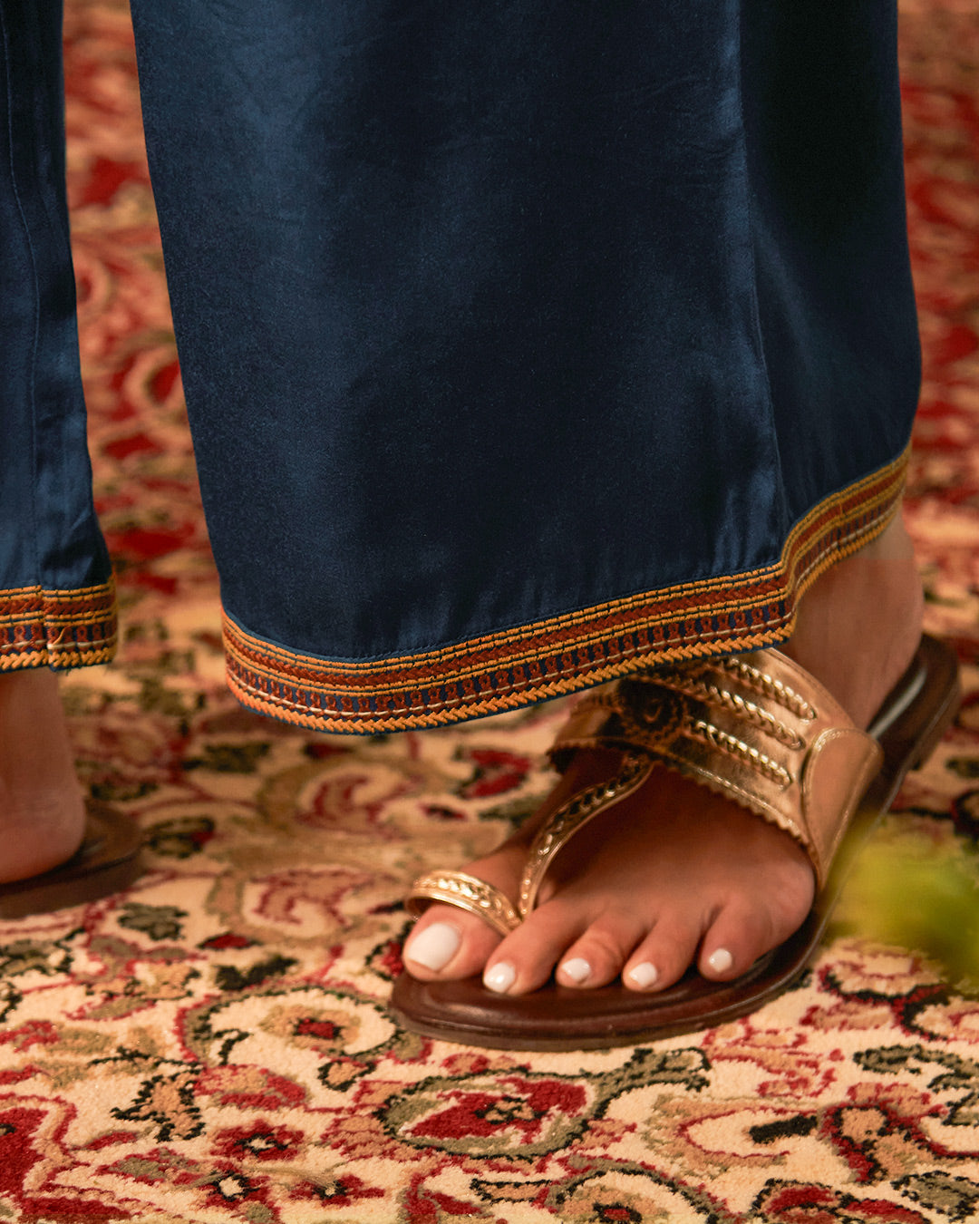 Roshanara Sehr Blue Farsi