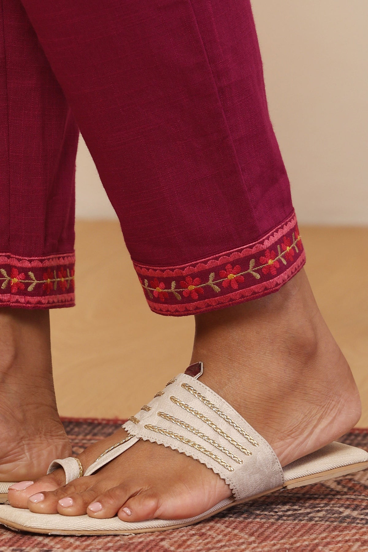 Mehraab Nusrat Narrow Pants