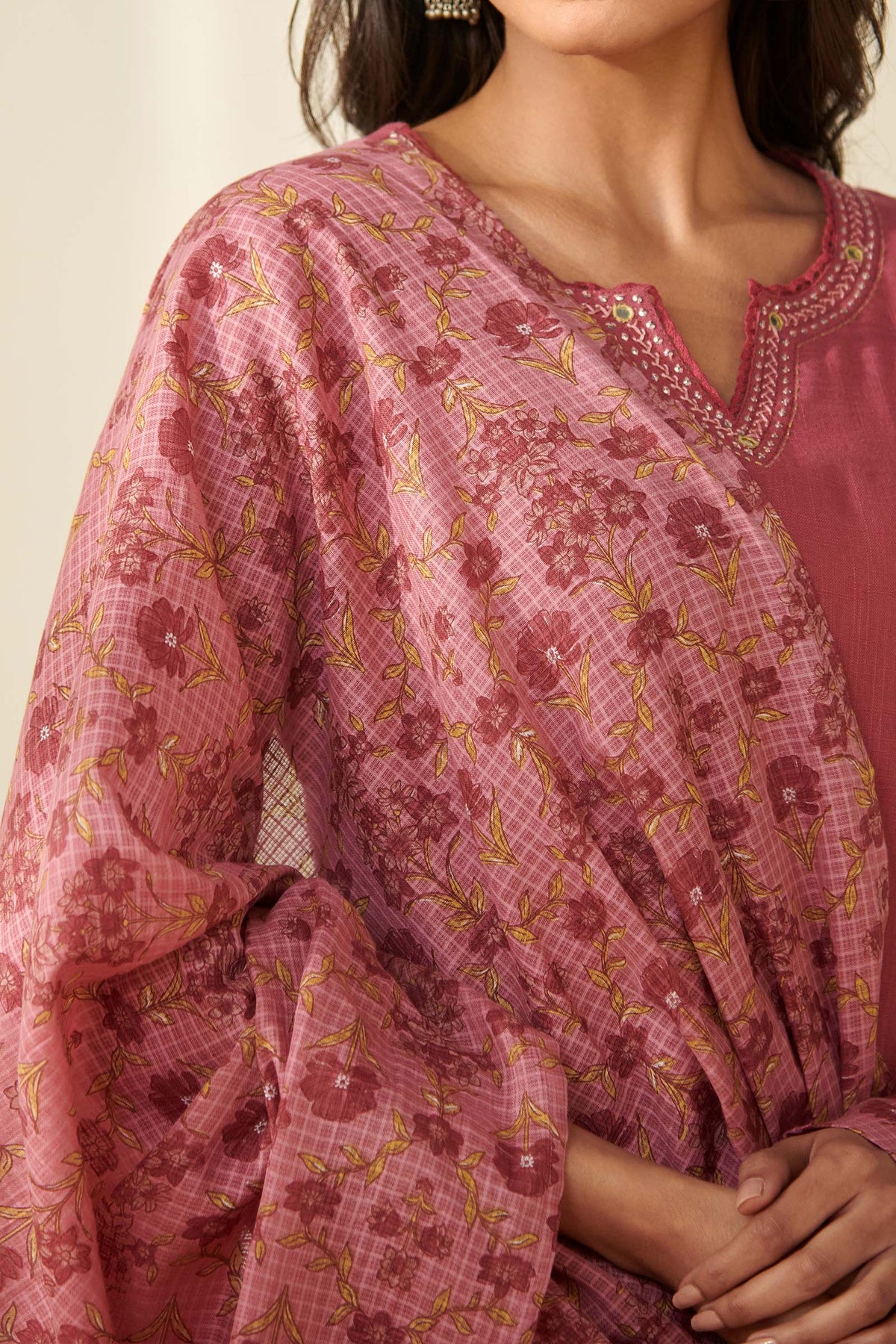 Meher Sumaira Dupatta