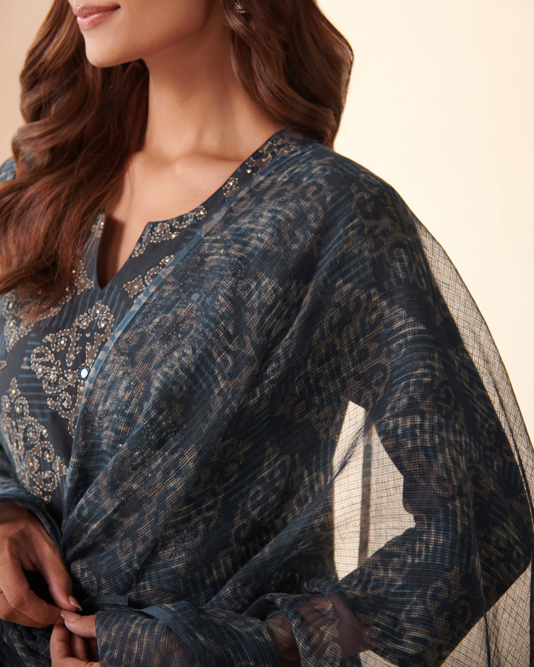 Rehnuma Afreen Akola Dabu Dupatta