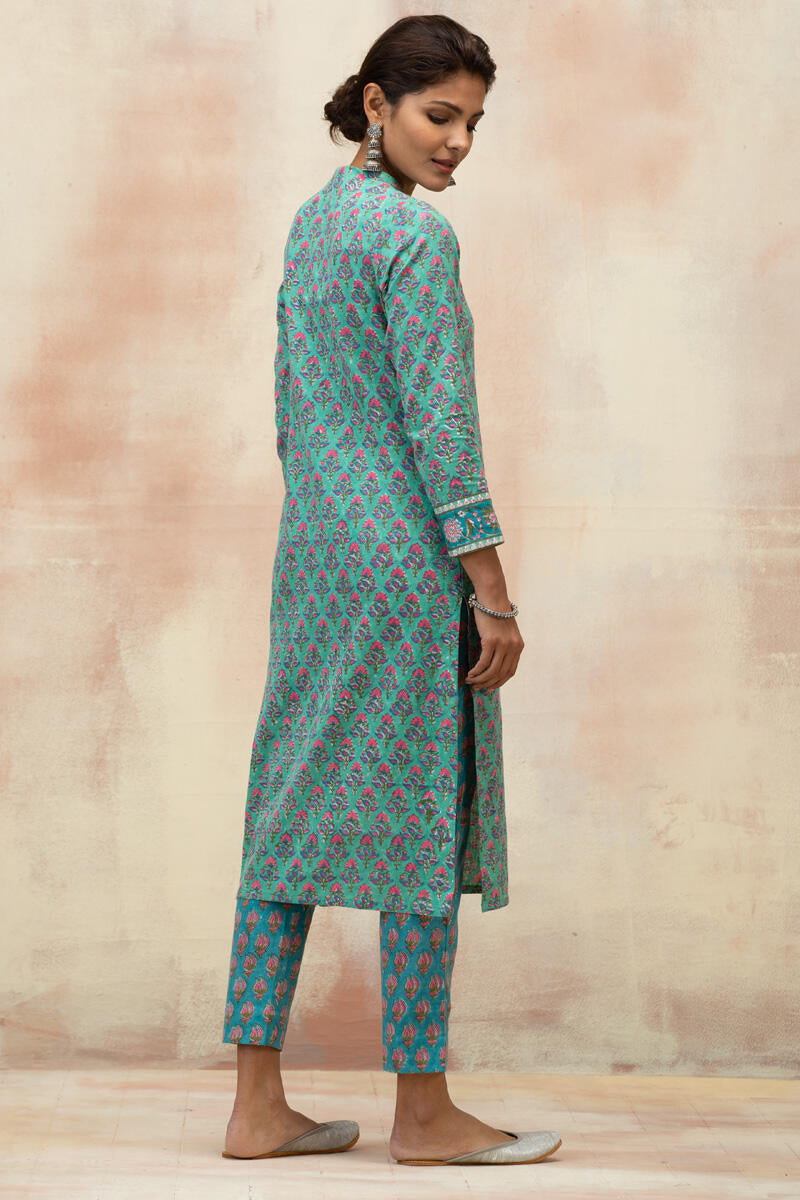 Naadirah Jasmina Kurta