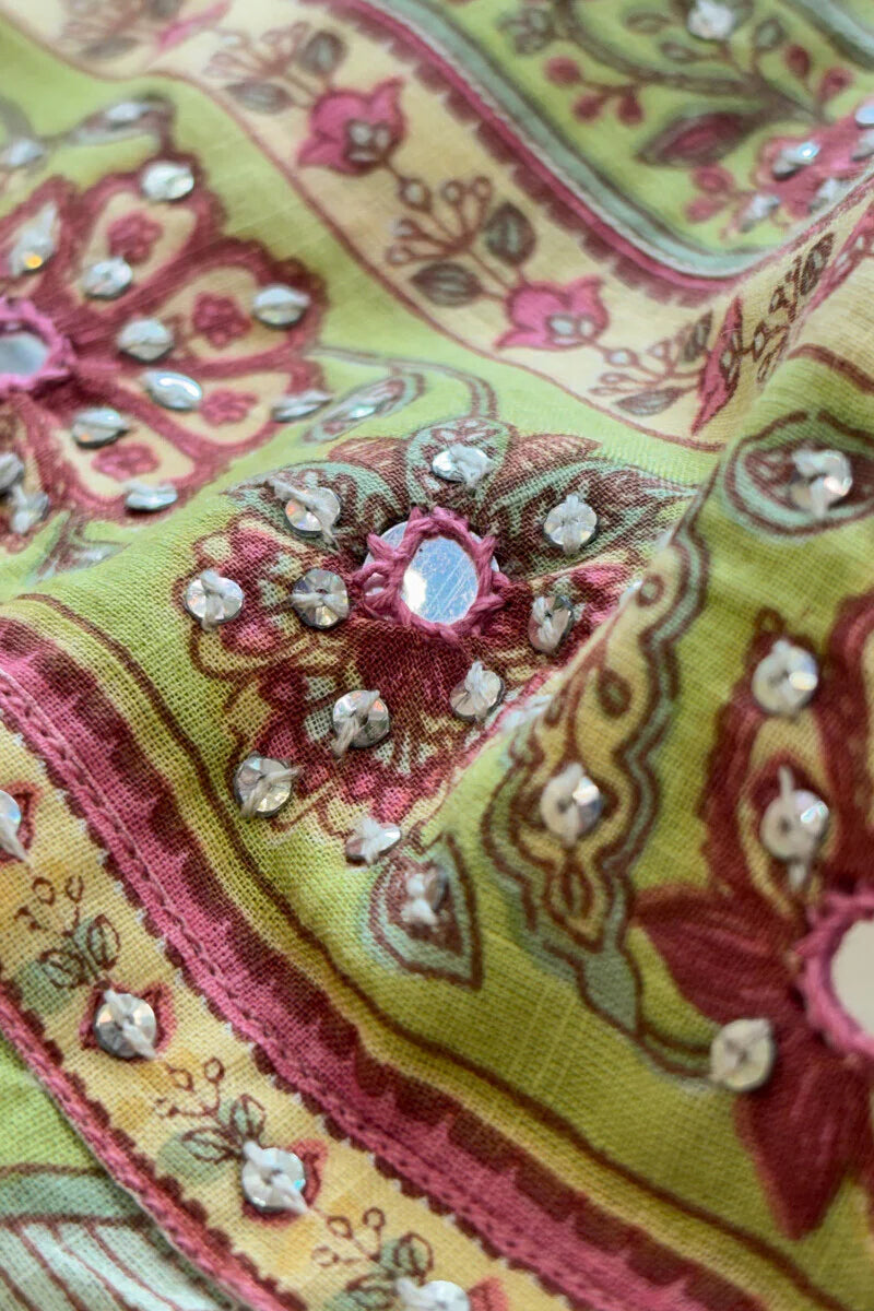 Surplus: Gauhar Naisa Kurta