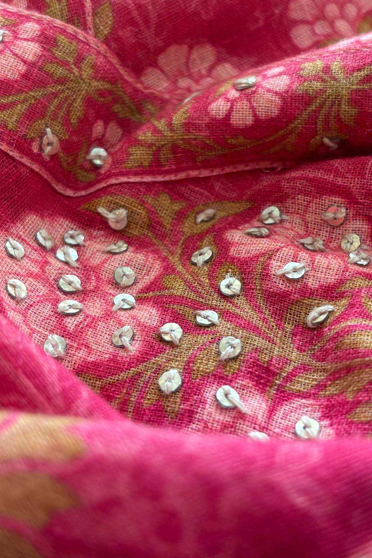 Roz Meher Tahira Kurta
